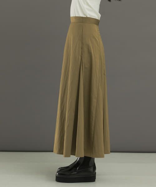 新品タグ付き　URBAN RESEARCH　アーバンリサーチ　ロングスカート セール】 タフタロングフレアスカート （スカート）｜＊＊URBAN