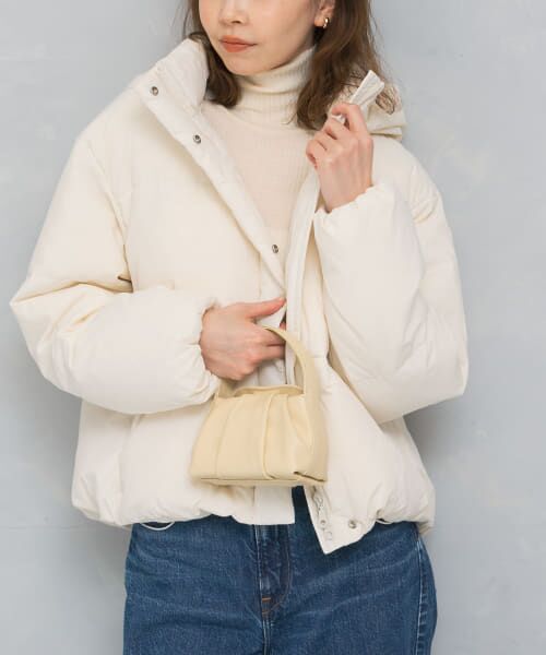 URBAN RESEARCH ベージュ ダウンジャケット URBAN RESEARCH DOORS（アーバンリサーチドアーズ）の「ダウン
