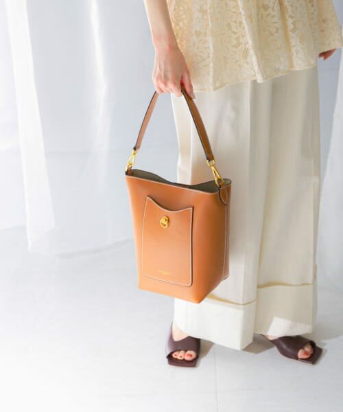 GIANNI CHIARINI / レザーショルダーバッグ セール】 GIANNI CHIARINI RUBINA （ショルダーバッグ