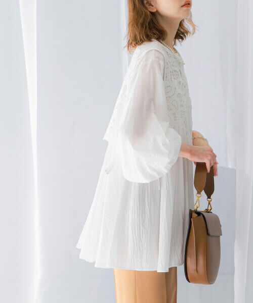 ＊＊URBAN RESEARCH ROSSO / アーバンリサーチ ロッソ シャツ・ブラウス | ボリュームフレアートップス（off）