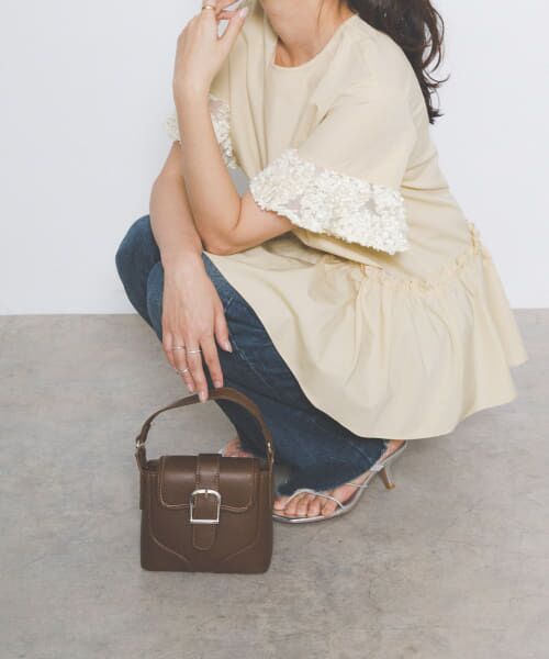 ＊＊URBAN RESEARCH ROSSO / アーバンリサーチ ロッソ ショルダーバッグ | ベルト付フラップショルダーバッグ（BROWN）