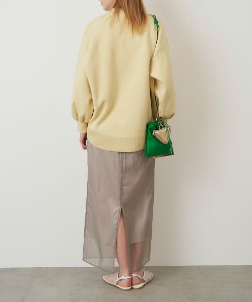 アパルトモン　RUOHAN ニット RUOHAN/ローハン】 OFF SHOULDER KNITTED TOP（ニット／セーター