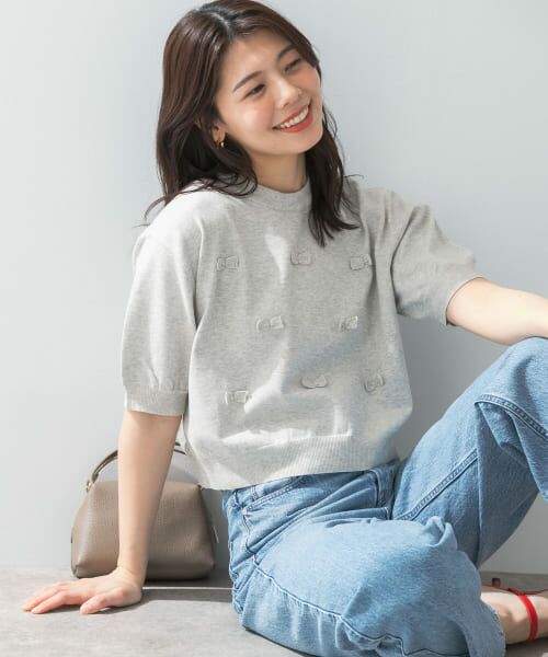 ＊＊URBAN RESEARCH ROSSO / アーバンリサーチ ロッソ ニット・セーター | F by ROSSO　リボンモチーフニット（GRAY）