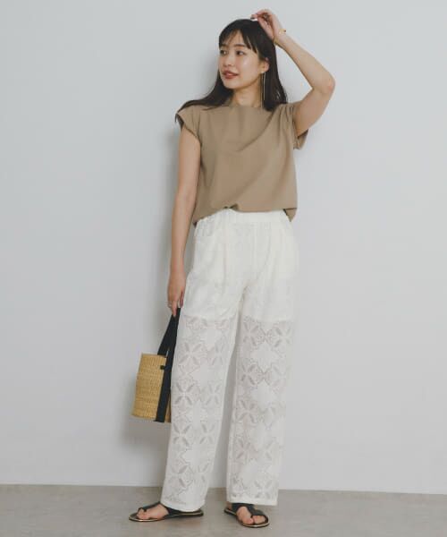新品未使用タグ付★URBAN RESEARCH ROSSOサラサフラワーパンツ 新品未使用タグ付☆URBAN RESEARCH ROSSOサラサフラワーパンツ