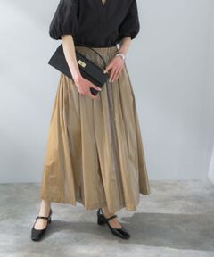 グロッシーギャザースカート