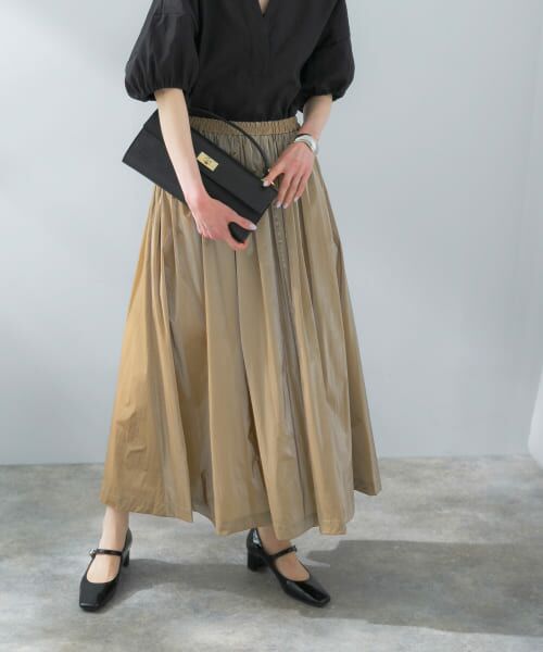 ＊＊URBAN RESEARCH ROSSO / アーバンリサーチ ロッソ スカート | グロッシーギャザースカート（BEIGE）