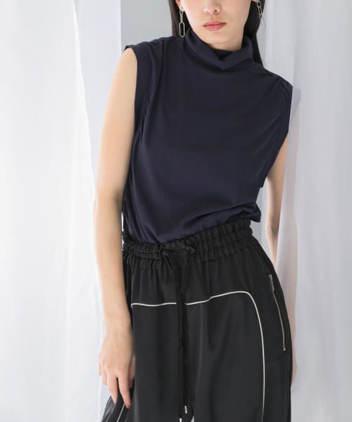 新品 araara アラアラ　ギャザーTシャツ　25SS 新品 araara アラアラ ギャザーTシャツ 25SS - メルカリ