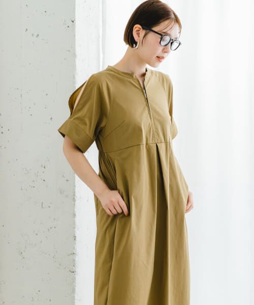 値下中【新品タグ付き】URBAN　RESEARCH　ROSSO ワンピース セール】 静電防止レイヤードライクニットワンピース