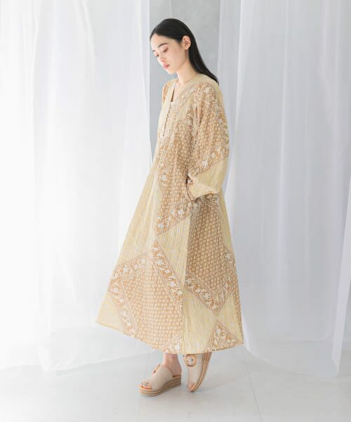 Sara mallikka フリル付きワンピース イエロー　Mサイズ フリル付きミディ丈ワンピース - イエロー | ZARA Japan / 日本