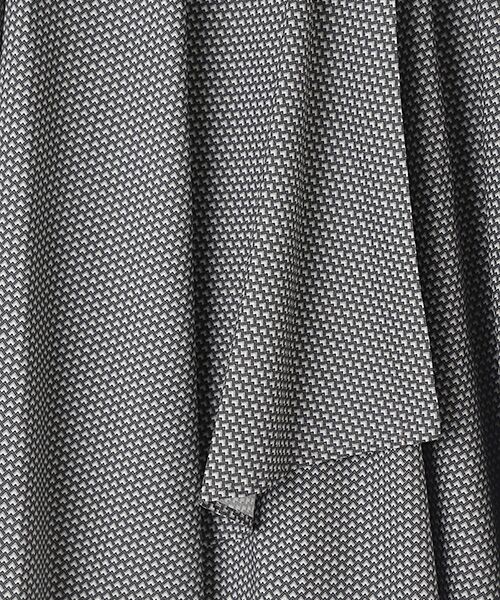 Verseau / ヴェルソー ロング・マキシ丈スカート | [洗える]ジオメトリックプリントラップスカート | 詳細1