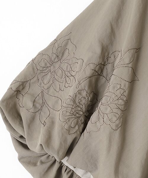 VERSEAU / ヴェルソー ロング・マキシ丈ワンピース | エアリーブロードカフタンOP | 詳細8