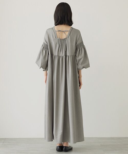 VERSEAU / ヴェルソー ロング・マキシ丈ワンピース | ランタンスリーブティアードOP | 詳細13