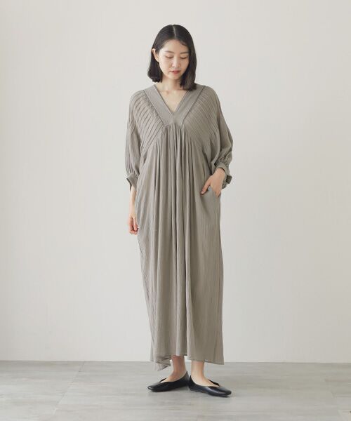 VERSEAU / ヴェルソー ロング・マキシ丈ワンピース | ドルマンスリーブピンタックOP | 詳細15