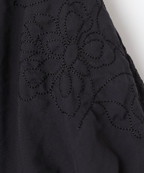 VERSEAU / ヴェルソー ロング・マキシ丈ワンピース | バルーンスリーブ・カフタンワンピース(刺繍) | 詳細1