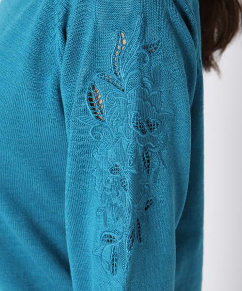 Viaggio Blu / ビアッジョブルー ニット・セーター | 【手洗い可】12Gカット刺繍ラグランプルオーバー | 詳細7