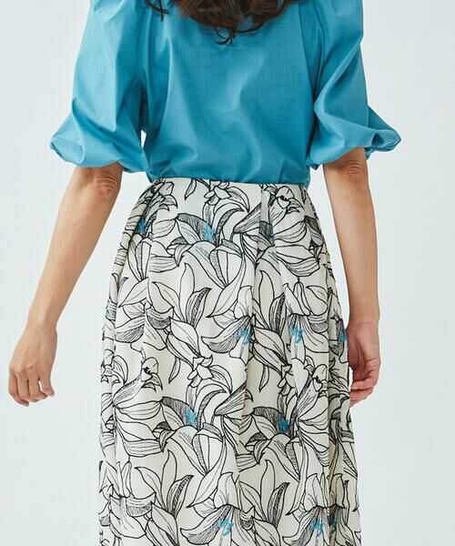Viaggio Blu / ビアッジョブルー スカート | フラワー刺繍楊柳スカート | 詳細13