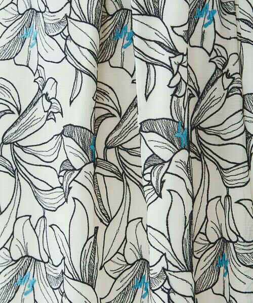 Viaggio Blu / ビアッジョブルー スカート | フラワー刺繍楊柳スカート | 詳細14