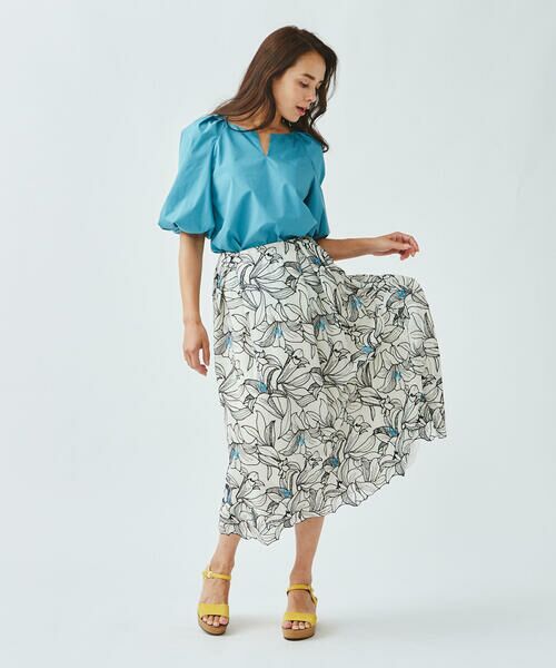 Viaggio Blu / ビアッジョブルー スカート | フラワー刺繍楊柳スカート | 詳細16