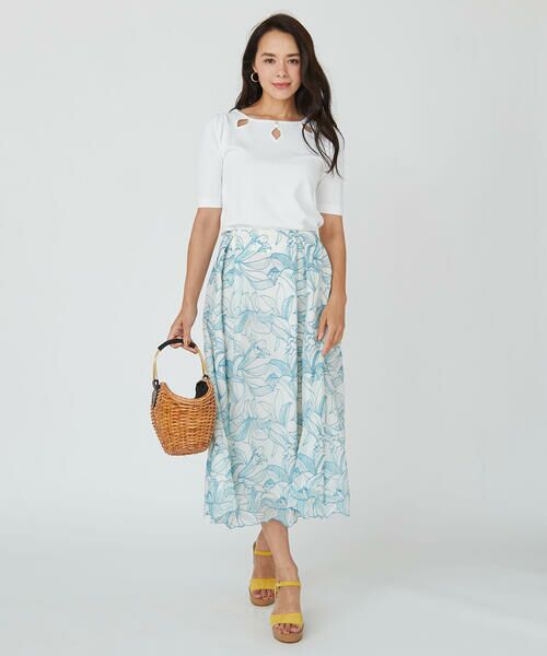 Viaggio Blu / ビアッジョブルー スカート | フラワー刺繍楊柳スカート | 詳細21