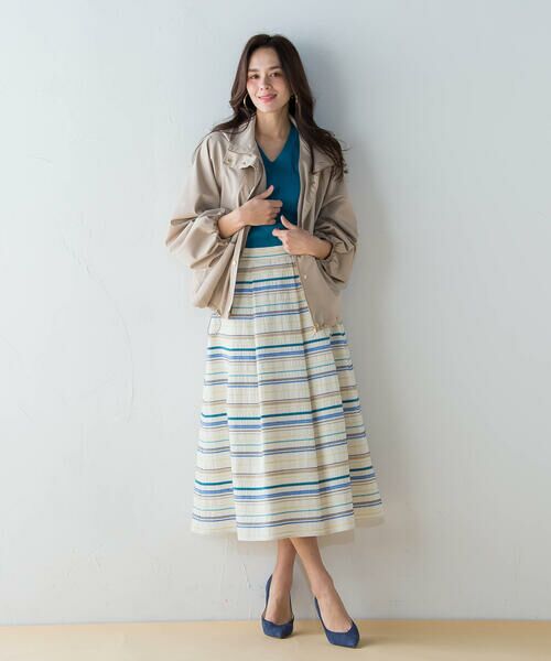 Viaggio Blu / ビアッジョブルー スカート | マルチボーダー刺繍スカート | 詳細1