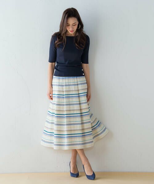 Viaggio Blu / ビアッジョブルー スカート | マルチボーダー刺繍スカート | 詳細2
