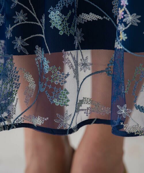 Viaggio Blu / ビアッジョブルー スカート | 花柄スパングルチュールスカート≪洗濯機で洗える≫ | 詳細10
