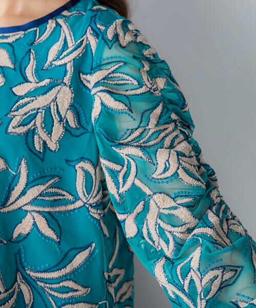 Viaggio Blu / ビアッジョブルー シャツ・ブラウス | フラワーモール刺繍袖ギャザーブラウス | 詳細10