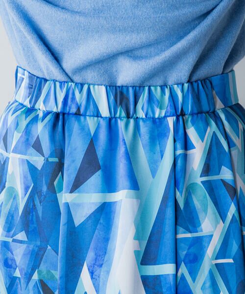 Viaggio Blu / ビアッジョブルー スカート | シルキーサテン幾何プリントフレアスカート≪洗濯機で洗える/セットアップ対応≫ | 詳細29