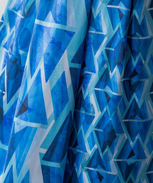 Viaggio Blu / ビアッジョブルー スカート | シルキーサテン幾何プリントフレアスカート≪洗濯機で洗える/セットアップ対応≫ | 詳細30