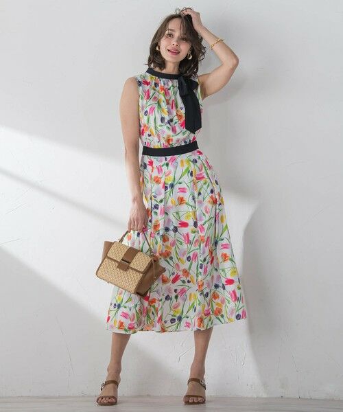 Viaggio Blu / ビアッジョブルー ロング・マキシ丈ワンピース | チューリッププリントワンピース≪洗濯機で洗える≫ | 詳細1