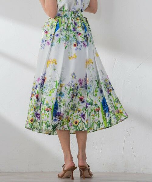 Viaggio Blu / ビアッジョブルー ミニ・ひざ丈スカート | フラワーブーケプリントスカート≪洗濯機で洗える≫ | 詳細6