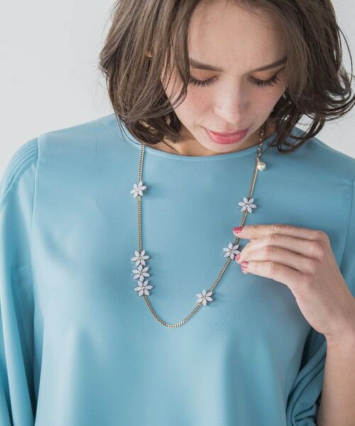 Viaggio Blu / ビアッジョブルー ネックレス・ペンダント・チョーカー | フラワービジューネックレス | 詳細2