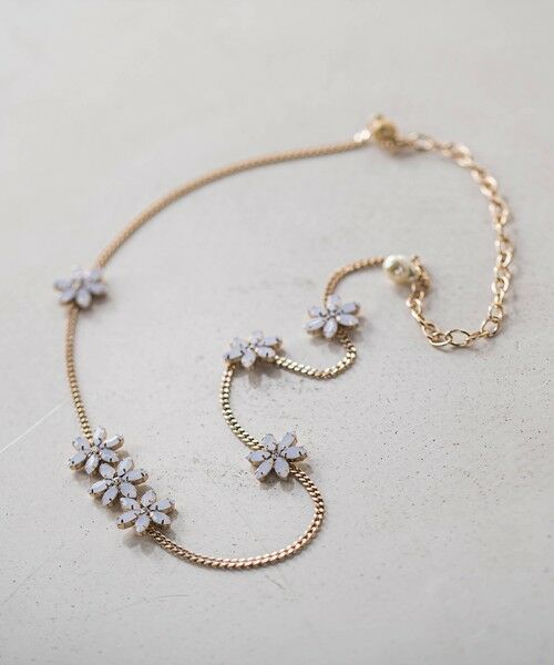 Viaggio Blu / ビアッジョブルー ネックレス・ペンダント・チョーカー | フラワービジューネックレス | 詳細3