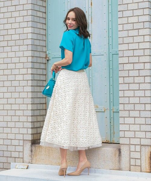 Viaggio Blu / ビアッジョブルー ミニ・ひざ丈スカート | フラワーローブスカート | 詳細4