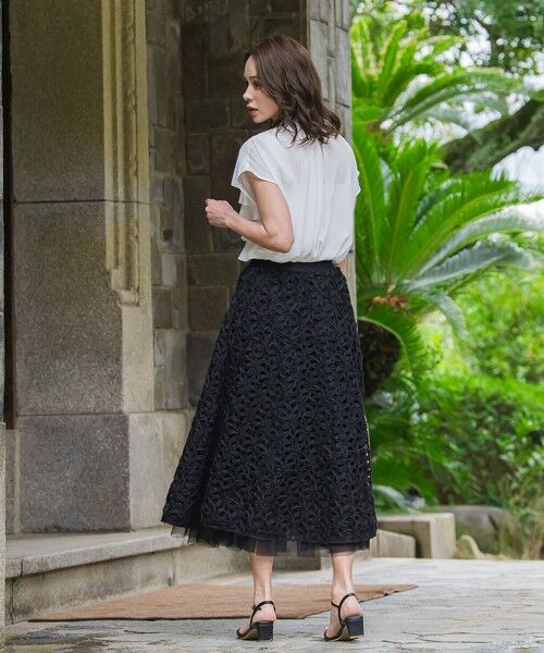 Viaggio Blu / ビアッジョブルー ミニ・ひざ丈スカート | フラワーローブスカート | 詳細6