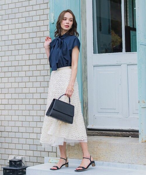 Viaggio Blu / ビアッジョブルー シャツ・ブラウス | ドライシアーシャンブレーブラウス≪洗濯機で洗える≫ | 詳細11