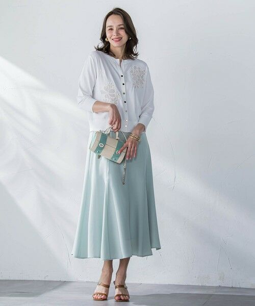 Viaggio Blu / ビアッジョブルー ニット・セーター | フラワー刺繍カーディガン≪手洗い可能≫ | 詳細3