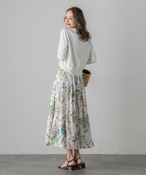 Viaggio Blu / ビアッジョブルー ニット・セーター | バタフライ刺繍ニット≪手洗い可能≫ | 詳細15