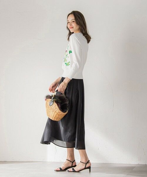 Viaggio Blu / ビアッジョブルー ニット・セーター | バタフライ刺繍ニット≪手洗い可能≫ | 詳細5