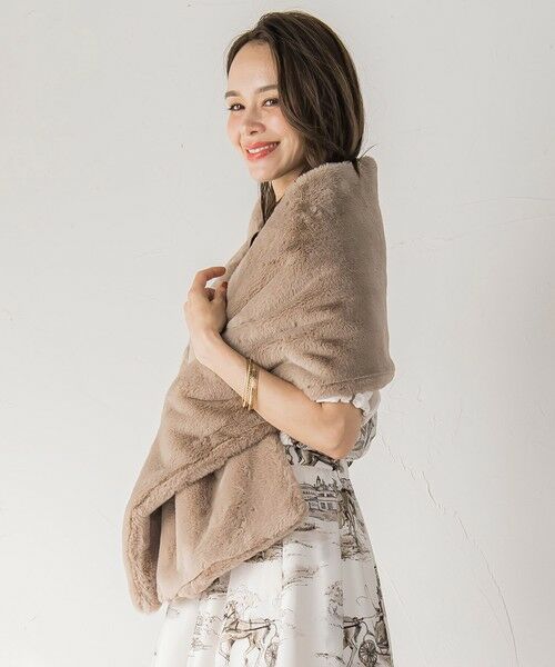 Viaggio Blu / ビアッジョブルー マフラー・ショール・スヌード・ストール | フェイクファーストール≪手洗い可能≫ | 詳細13