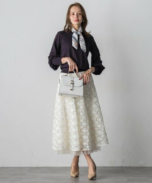 Viaggio Blu / ビアッジョブルー ミニ・ひざ丈スカート | チュールテープフラワースカート | 詳細3