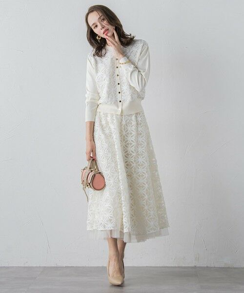 Viaggio Blu / ビアッジョブルー ミニ・ひざ丈スカート | チュールテープフラワースカート | 詳細8