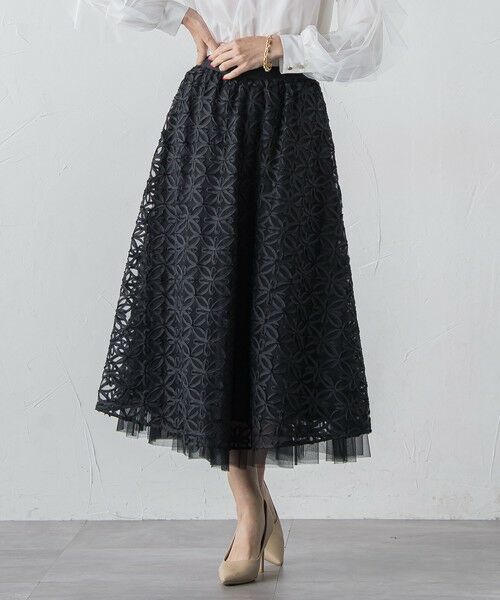 Viaggio Blu / ビアッジョブルー ミニ・ひざ丈スカート | チュールテープフラワースカート | 詳細13