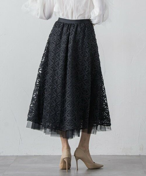Viaggio Blu / ビアッジョブルー ミニ・ひざ丈スカート | チュールテープフラワースカート | 詳細15