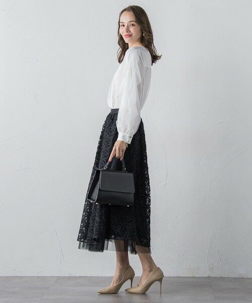 Viaggio Blu / ビアッジョブルー ミニ・ひざ丈スカート | チュールテープフラワースカート | 詳細17