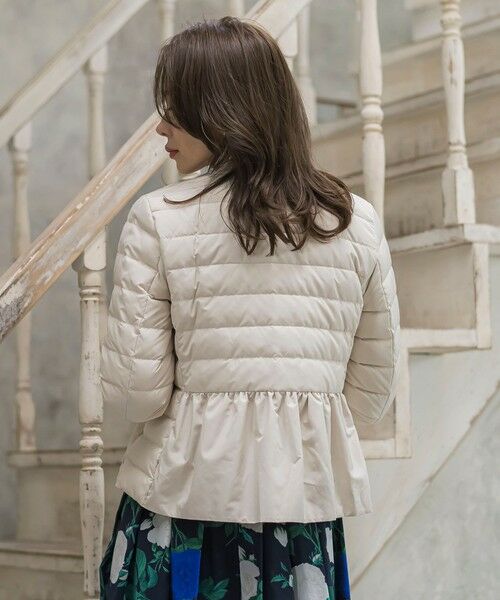 Viaggio Blu / ビアッジョブルー テーラードジャケット | ペプラムダウンジャケット | 詳細4