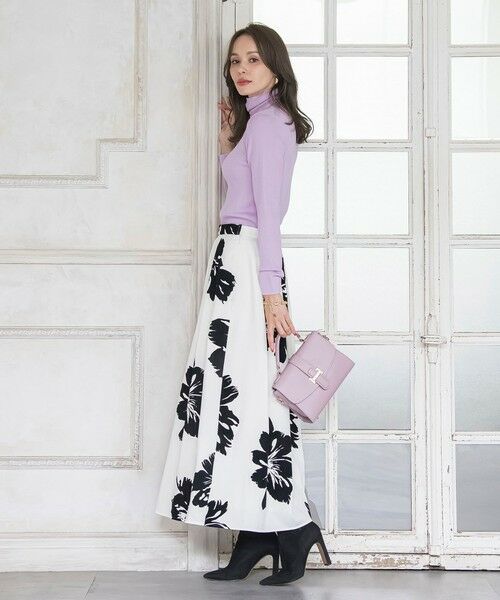 Viaggio Blu / ビアッジョブルー ミニ・ひざ丈スカート | ビッグフラワーフロッキースカート | 詳細10