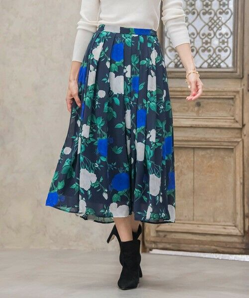 Viaggio Blu/ビアッジョブルー ブルーローズプリントスカート&#8810;洗濯機で洗える&#8811; ネイビー XS