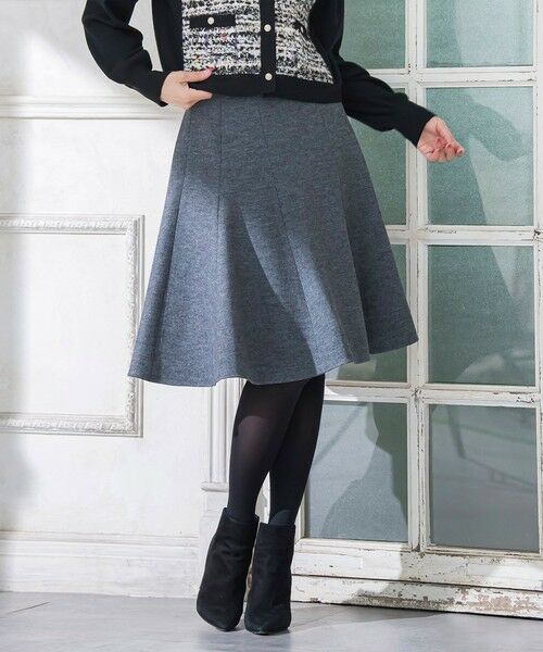 Viaggio Blu / ビアッジョブルー ミニ・ひざ丈スカート | ルミナリー圧縮スムーススカート | 詳細1