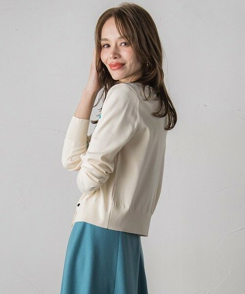 Viaggio Blu / ビアッジョブルー カーディガン・ボレロ | 【新色追加】ボタニカルモチーフ刺繍カーディガン | 詳細2